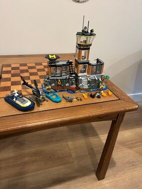 Lego City #60419 Police Prison Island